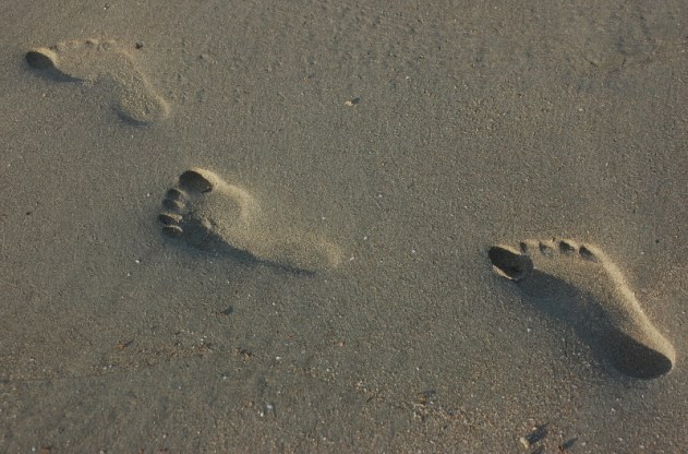 pantai panjang_tapak kaki